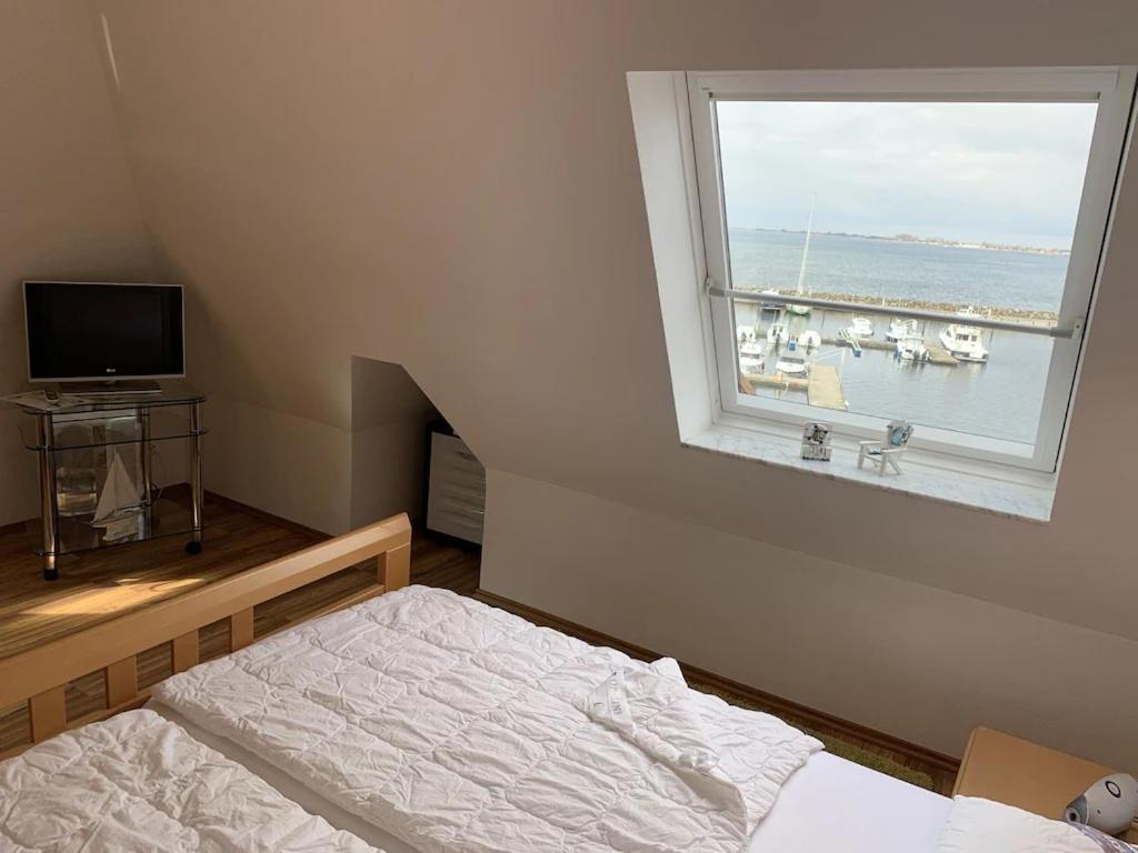 Wiek auf Rügen Ferienwohnung Hafenblick מראה חיצוני תמונה